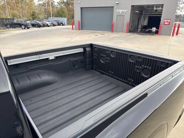 New 2026 Nissan Frontier SV w/ SV Convenience Package RWD image 13