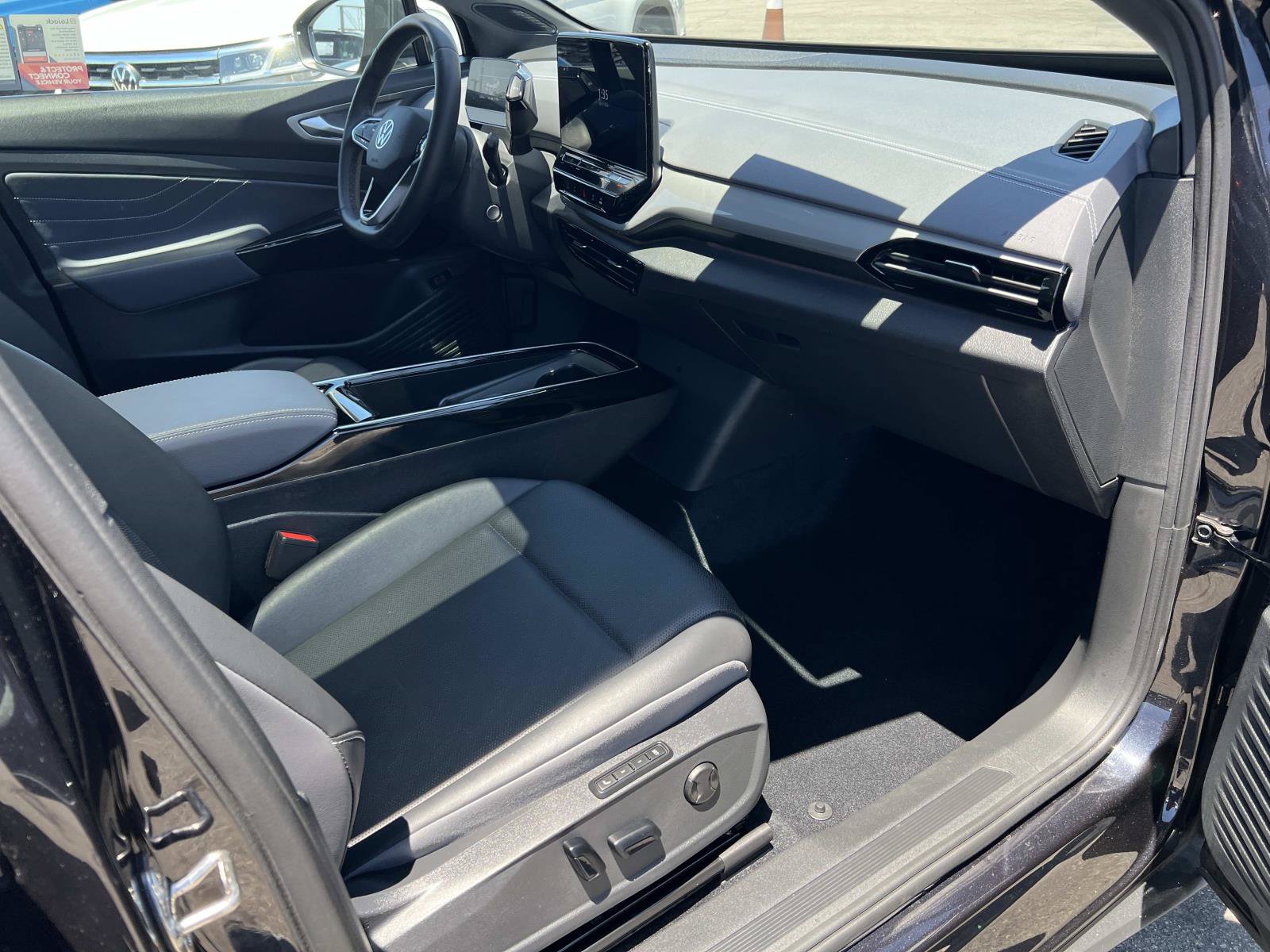 Certified 2023 Volkswagen ID.4 Pro S RWD image 31