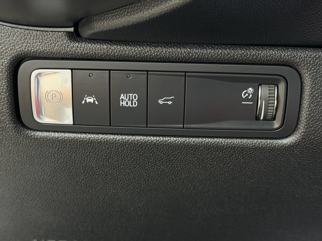 Certified 2024 Chevrolet Equinox EV RS FWD image 22