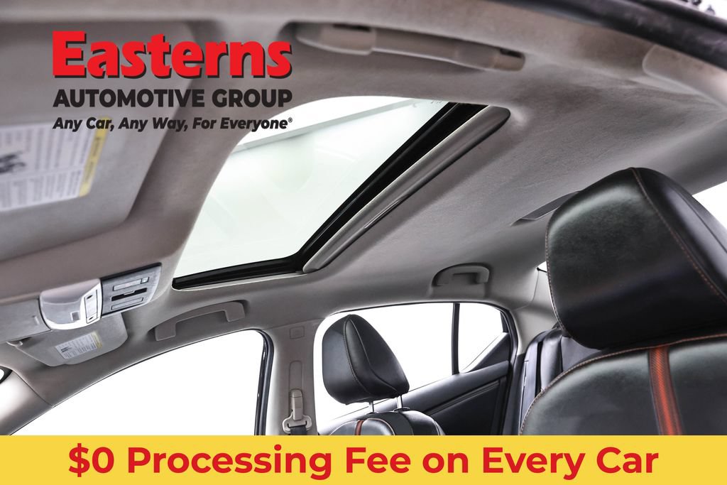 Used 2023 Nissan Sentra SR w/ SR Premium Package FWD image 35