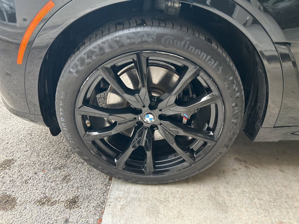 Used 2023 BMW X7 M60i w/ Executive Package image 17