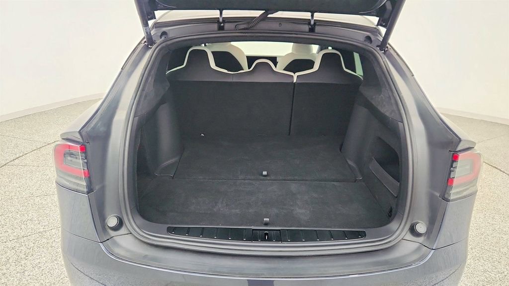 Used 2023 Tesla Model X AWD/4WD image 28