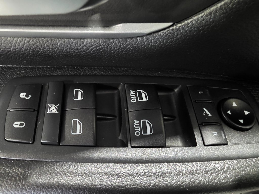 Used 2020 RAM 1500 Big Horn image 18