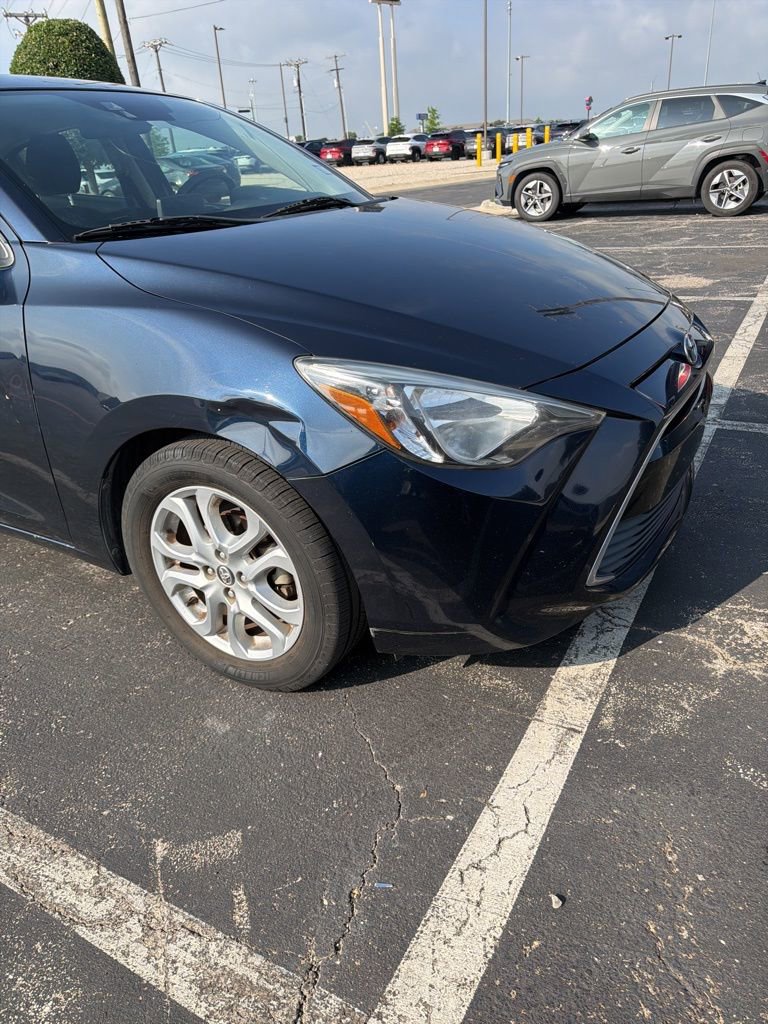 Used 2018 Toyota Yaris iA FWD image 9