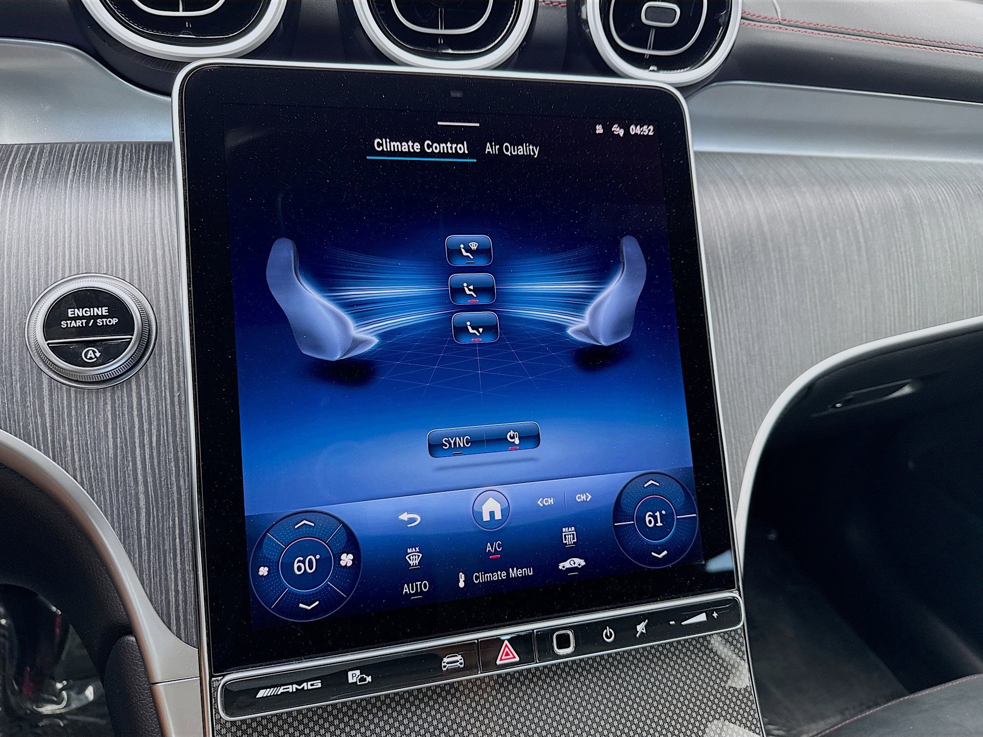 Used 2025 Mercedes-Benz GLC 43 AMG 4MATIC image 12