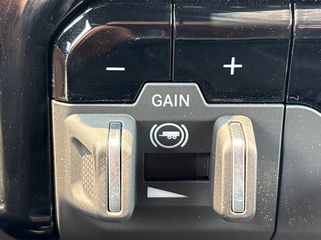 New 2026 RAM 3500 Big Horn AWD/4WD image 18