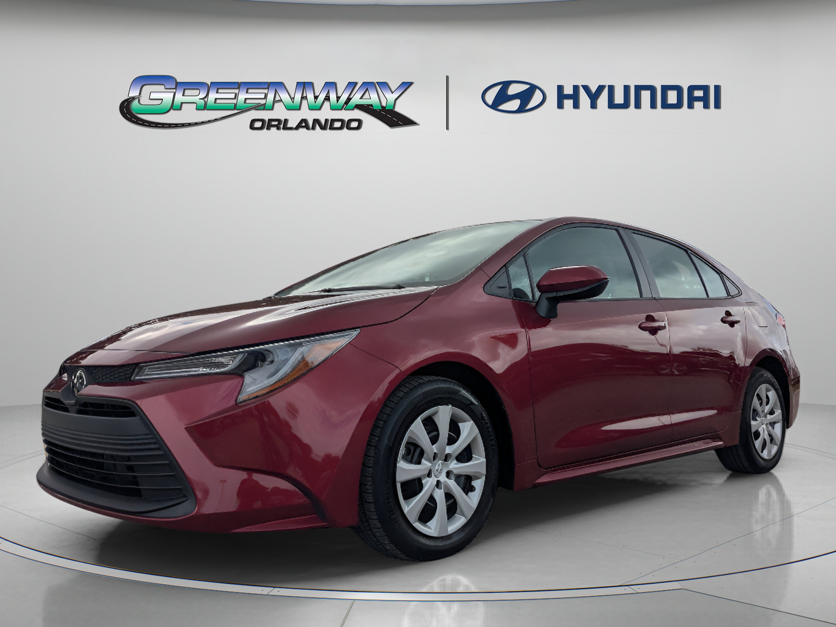 Used 2024 Toyota Corolla LE FWD image 4