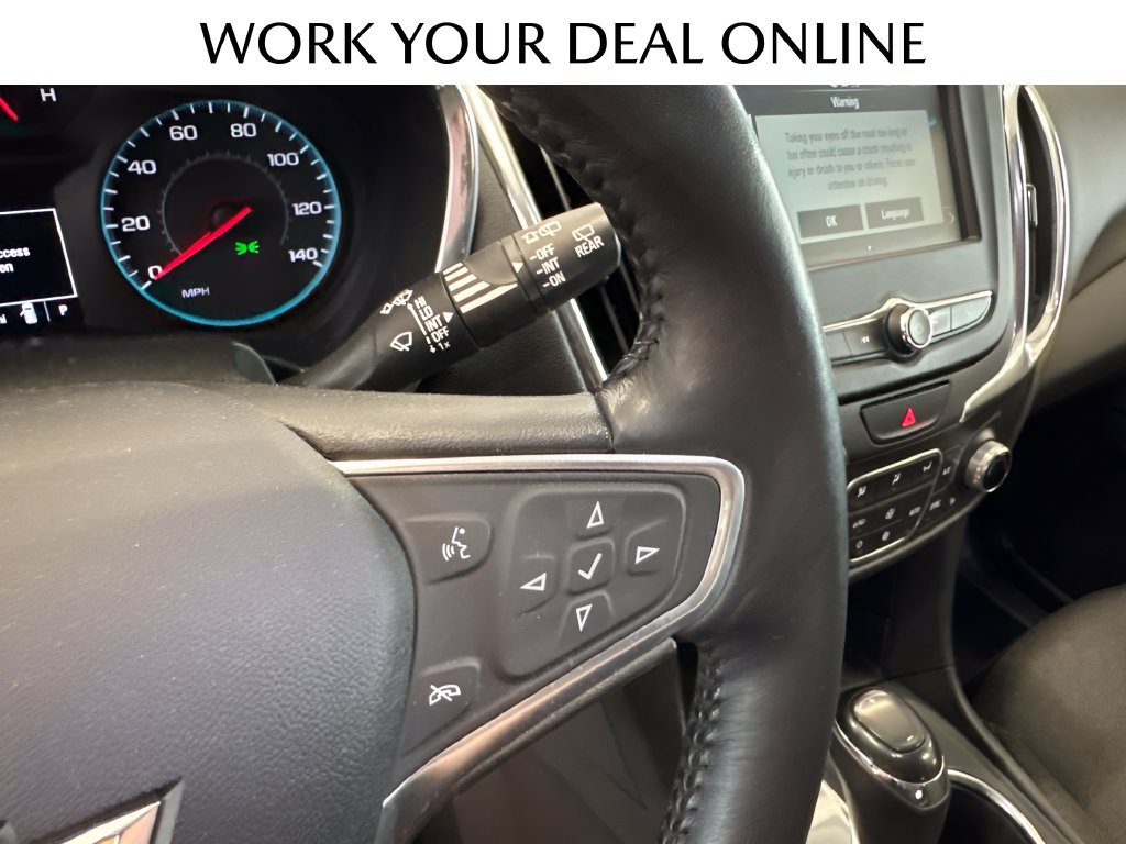 Used 2018 Chevrolet Equinox LT FWD image 19