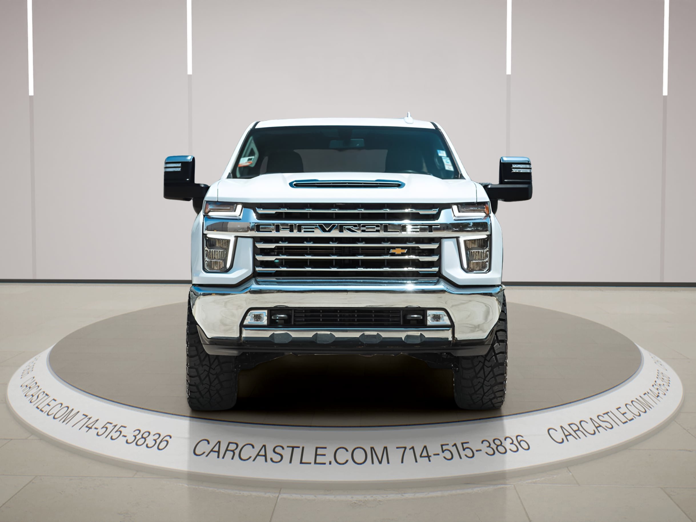Used 2023 Chevrolet Silverado 2500 LTZ AWD/4WD image 4
