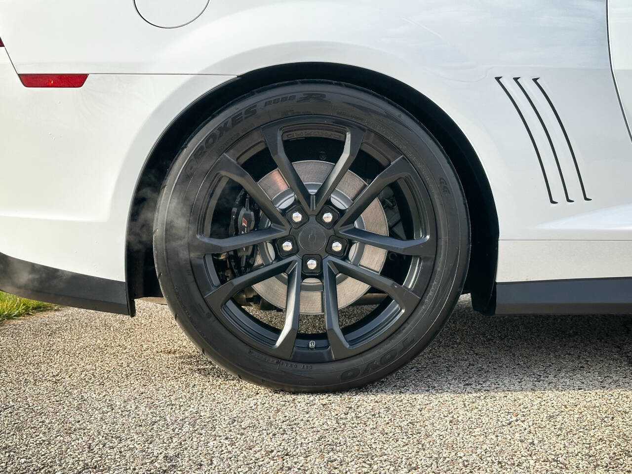 Used 2014 Chevrolet Camaro ZL1 image 25