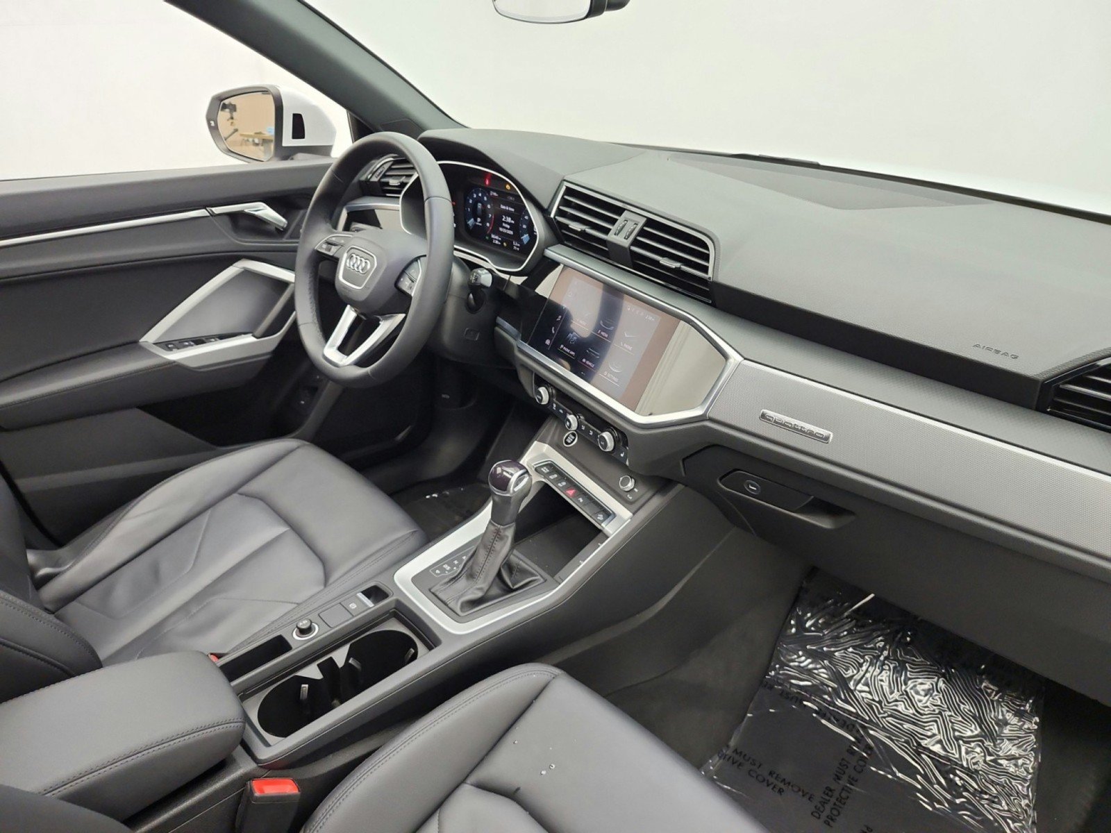 Used 2022 Audi Q3 2.0T Premium AWD/4WD image 21