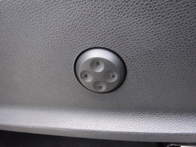 Used 2023 Mercedes-Benz Sprinter 3500 w/ Parking Package image 27