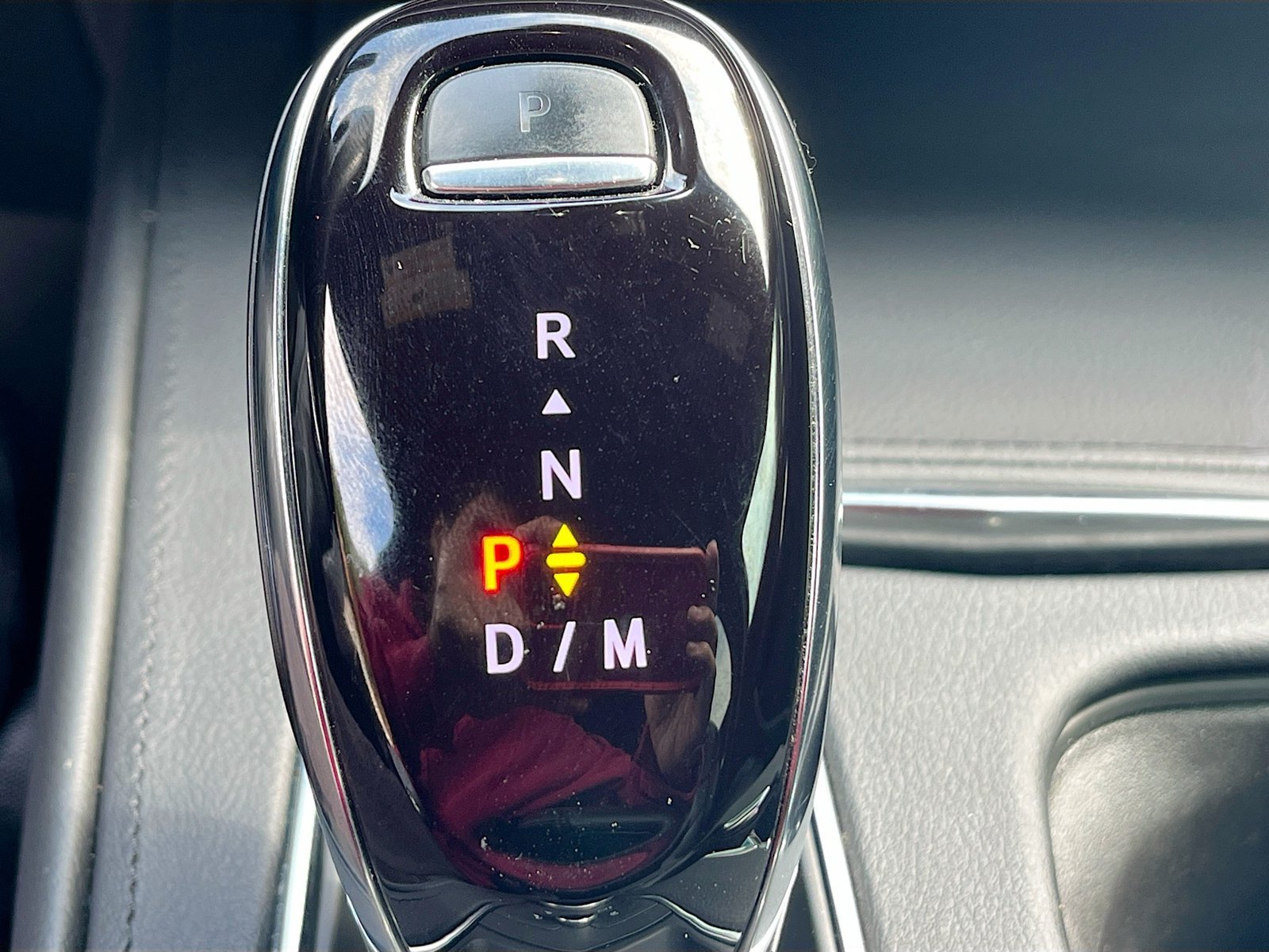 Used 2024 Cadillac XT4 Sport FWD image 17