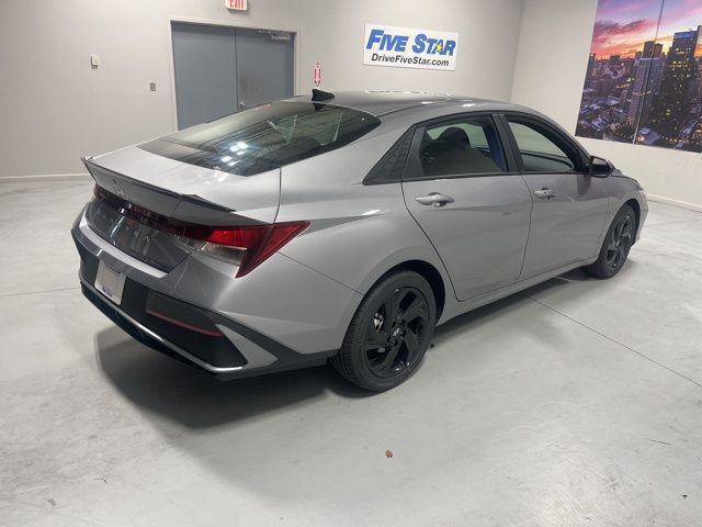 New 2026 Hyundai Elantra Sport image 5