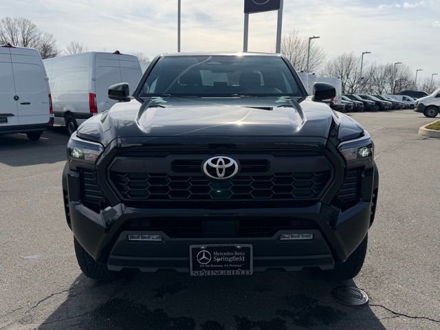 Used 2024 Toyota Tacoma TRD Off-Road AWD/4WD image 2