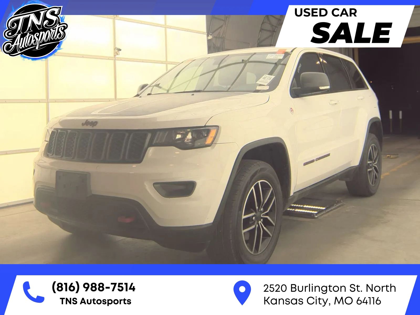 Used 2019 Jeep Grand Cherokee Trailhawk w/ Interior Metal Package AWD/4WD image 1