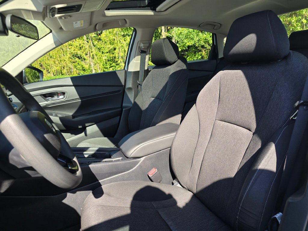 Certified 2024 Honda Accord EX image 12