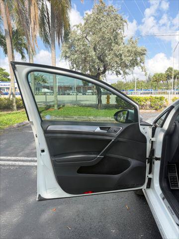 Used 2018 Volkswagen Golf Alltrack SEL AWD/4WD image 26