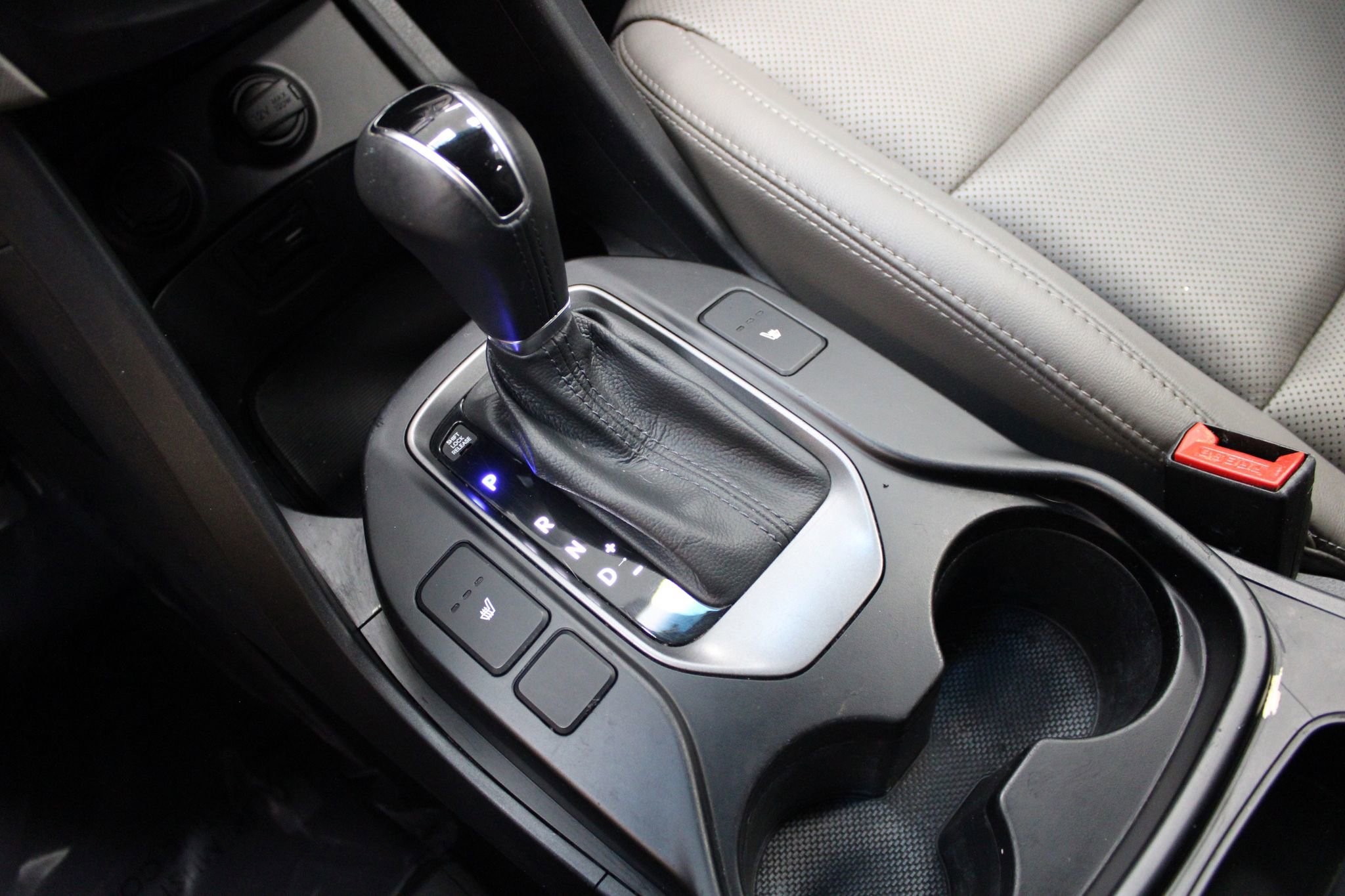Used 2015 Hyundai Santa Fe Limited AWD/4WD image 39