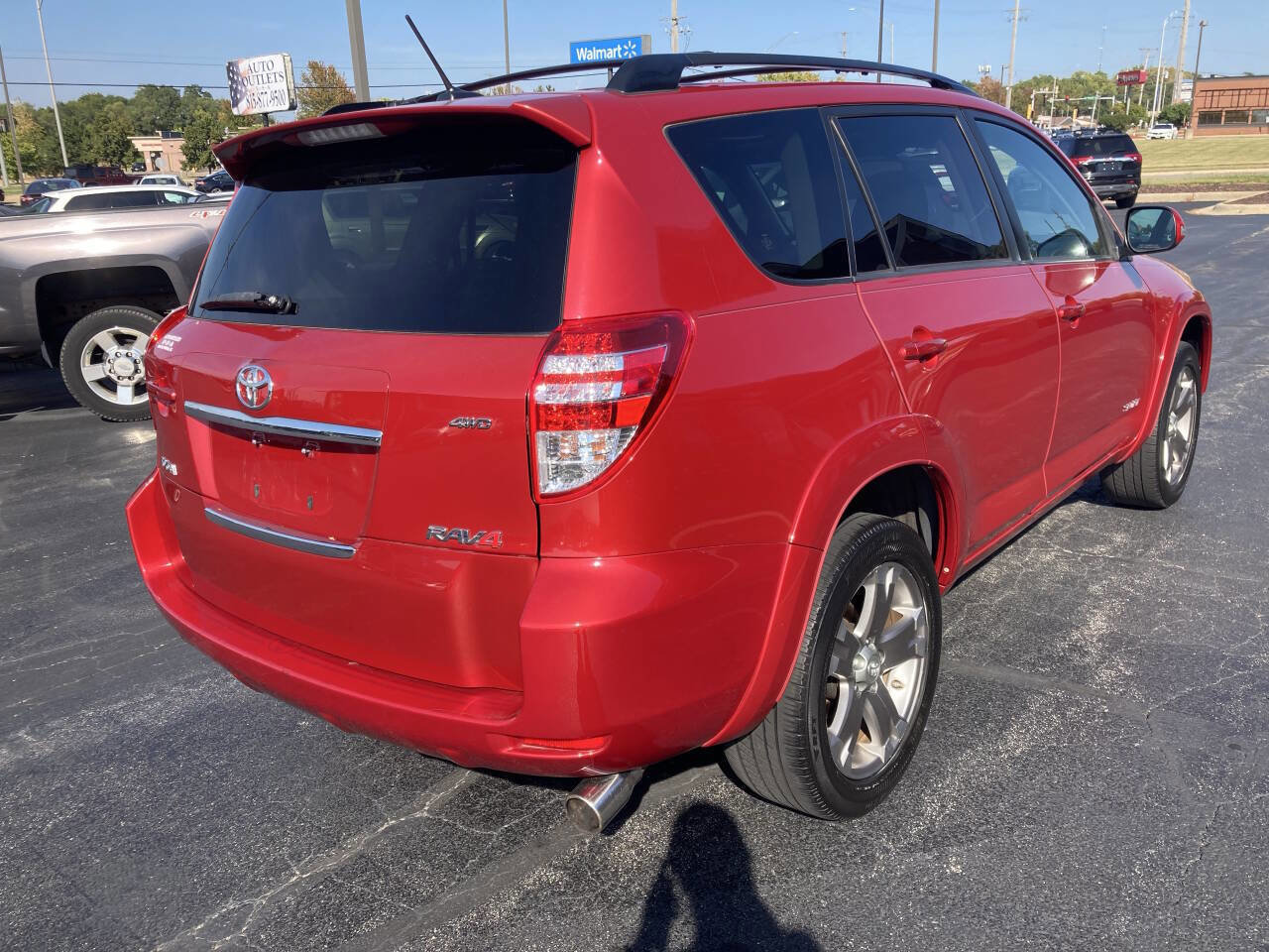 Used 2010 Toyota RAV4 Sport AWD/4WD image 3