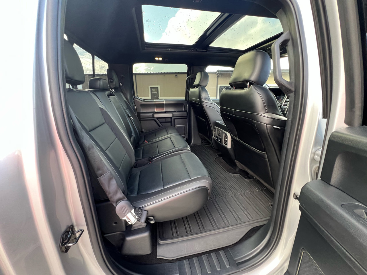 Used 2019 Ford F150 Raptor w/ Equipment Group 802A Luxury image 58