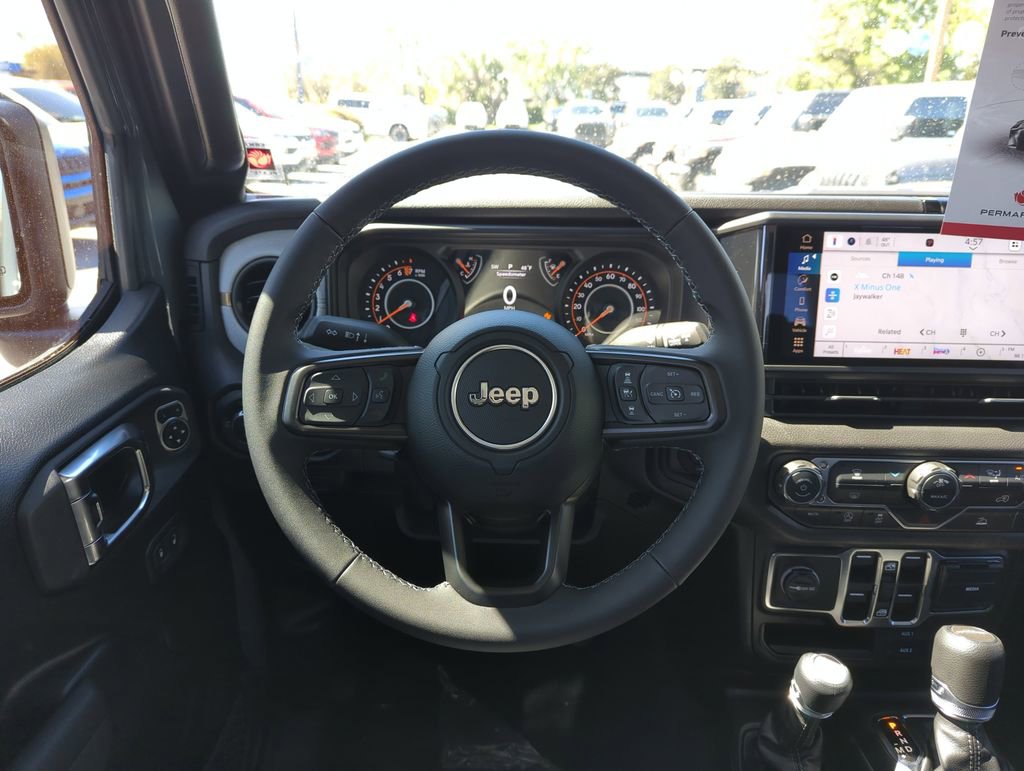 New 2026 Jeep Gladiator Sport AWD/4WD image 17