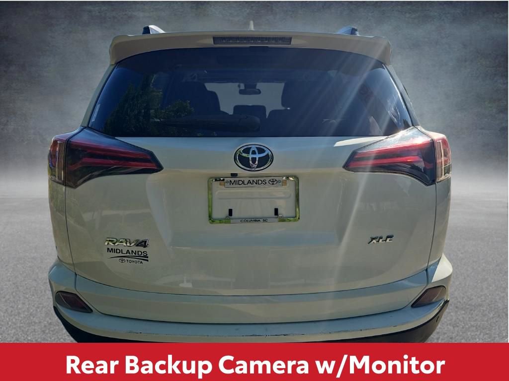Used 2018 Toyota RAV4 XLE FWD image 10