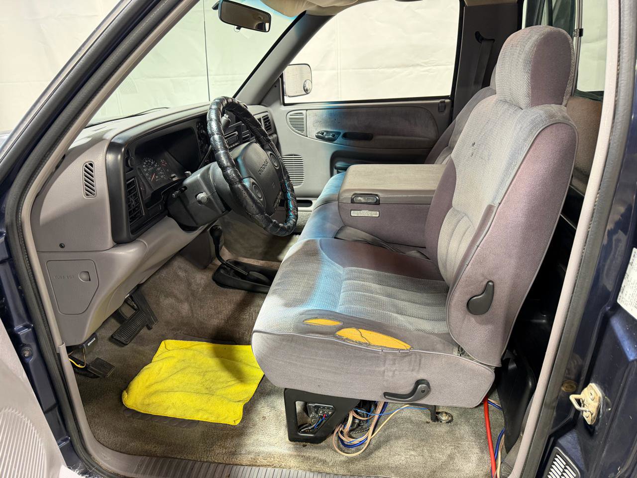 Used 1994 Dodge Ram 1500 Truck 4x4 Regular Cab image 19