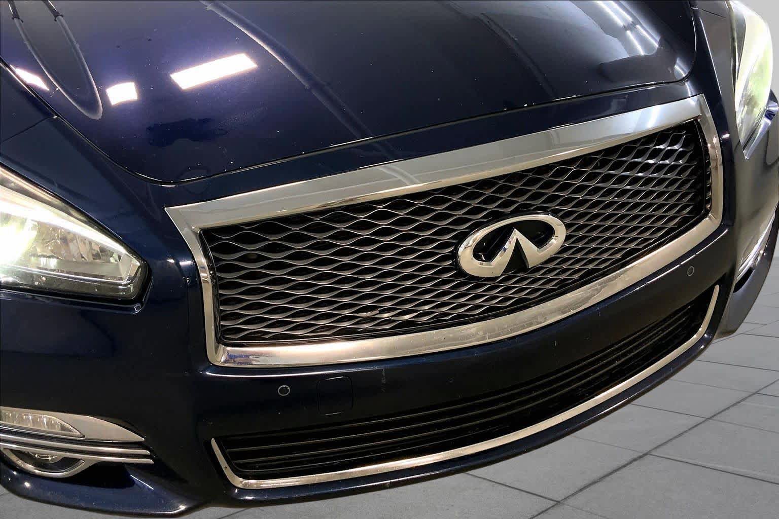 Used 2019 INFINITI Q70 L 3.7 AWD/4WD image 32