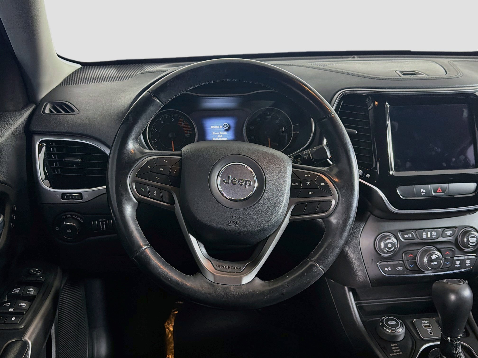 Used 2020 Jeep Cherokee Limited AWD/4WD image 17