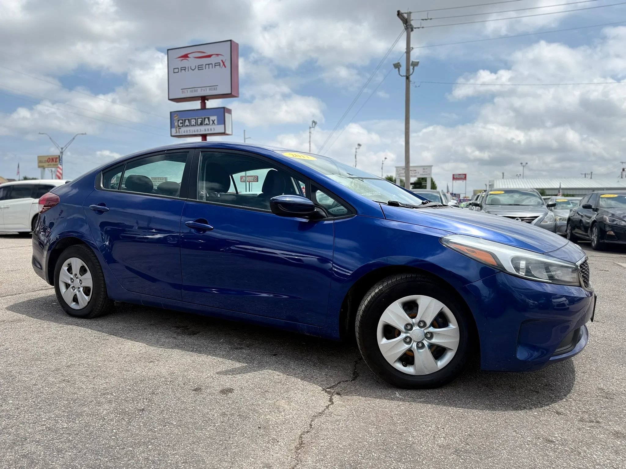 Used 2017 Kia Forte LX w/ LX Popular Package FWD image 2