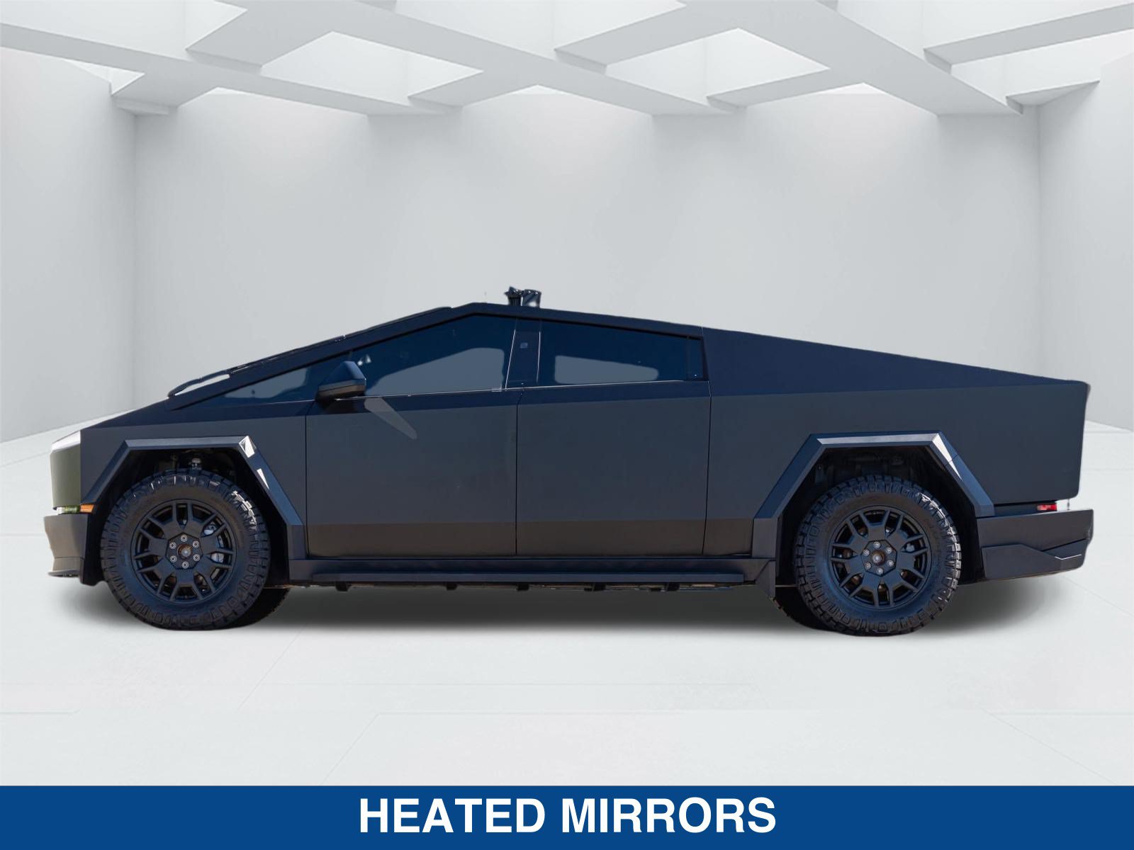 Used 2024 Tesla Cybertruck Cyberbeast AWD/4WD image 7