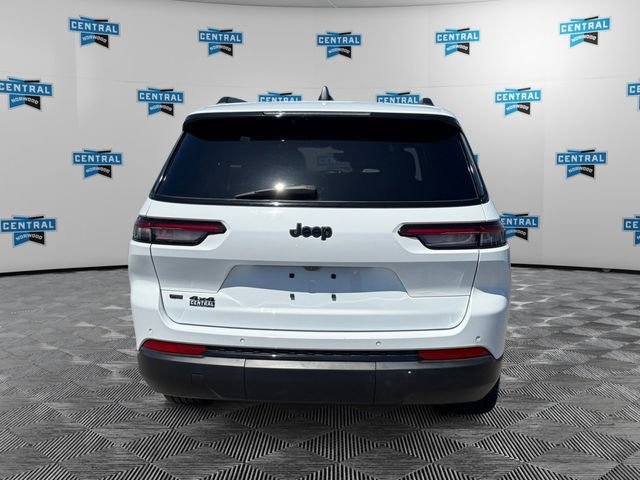 Certified 2023 Jeep Grand Cherokee L Laredo AWD/4WD image 5
