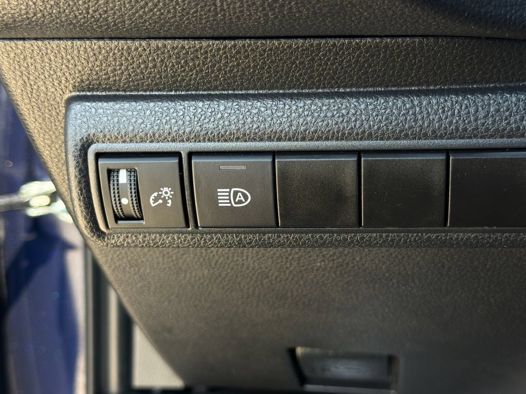 Used 2024 Toyota Corolla SE FWD image 22