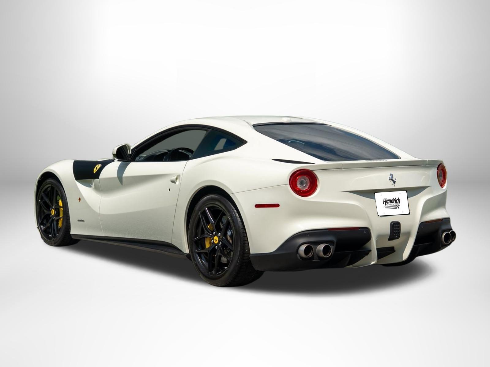 Used 2017 Ferrari F12 Berlinetta RWD image 2