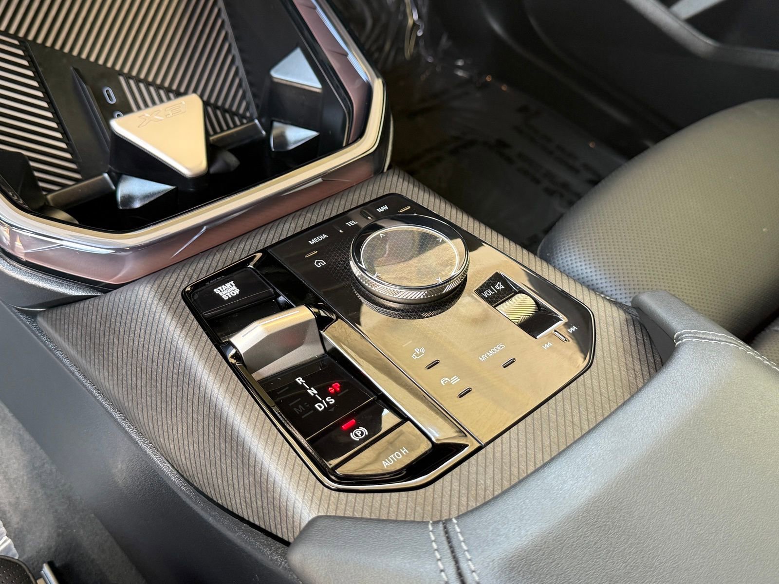 Used 2025 BMW X3 xDrive30i w/ Convenience Package image 31