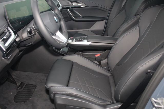 Used 2026 BMW X1 xDrive28i w/ Technology Package image 18