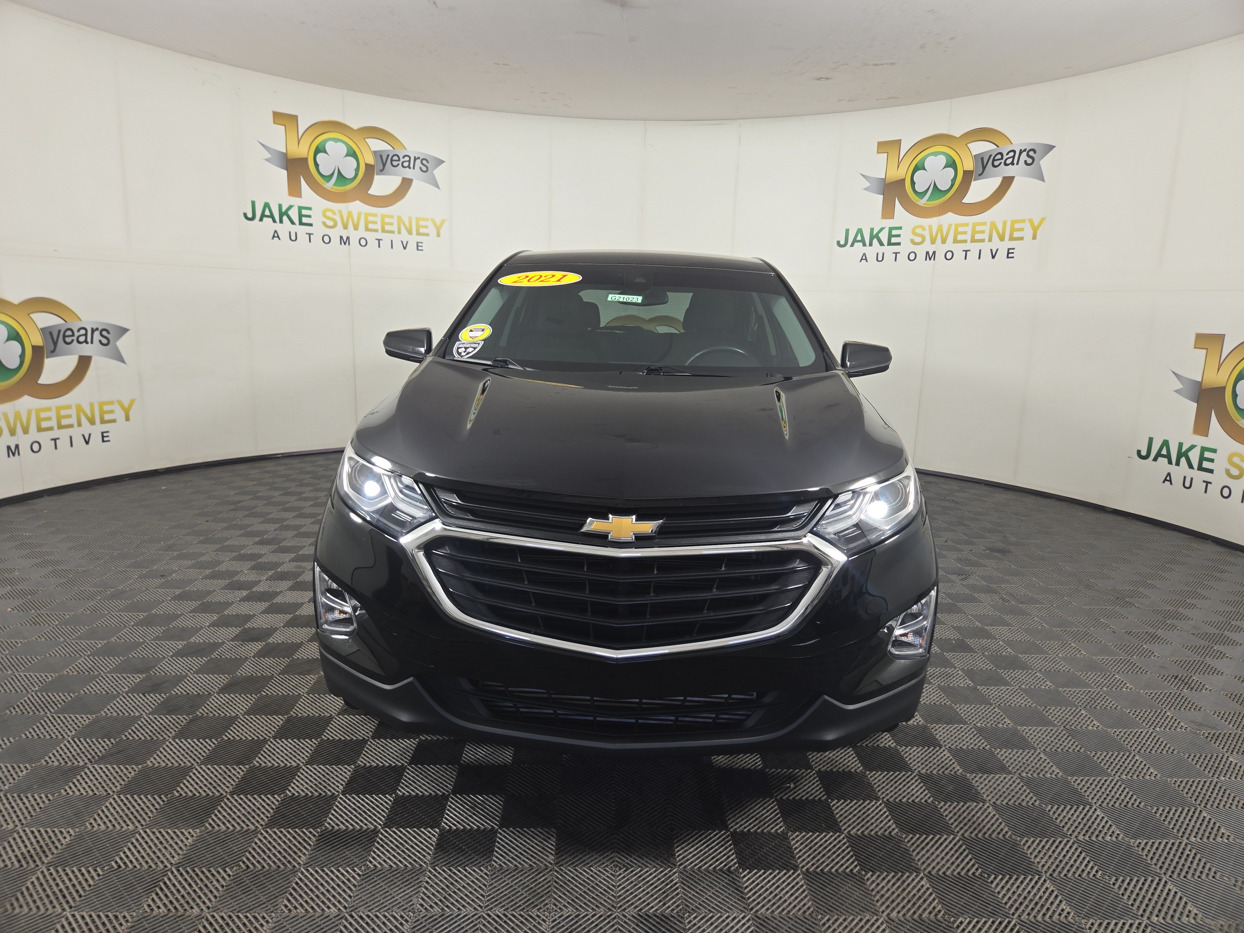 Used 2021 Chevrolet Equinox LT AWD/4WD image 2