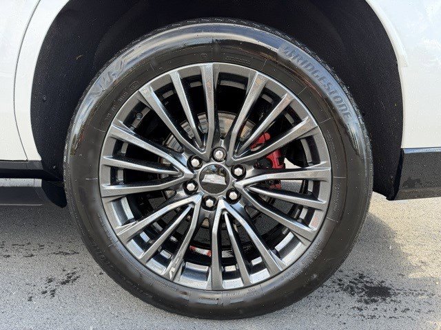 Used 2024 Cadillac Escalade V w/ LPO, Floor Liner Package image 27