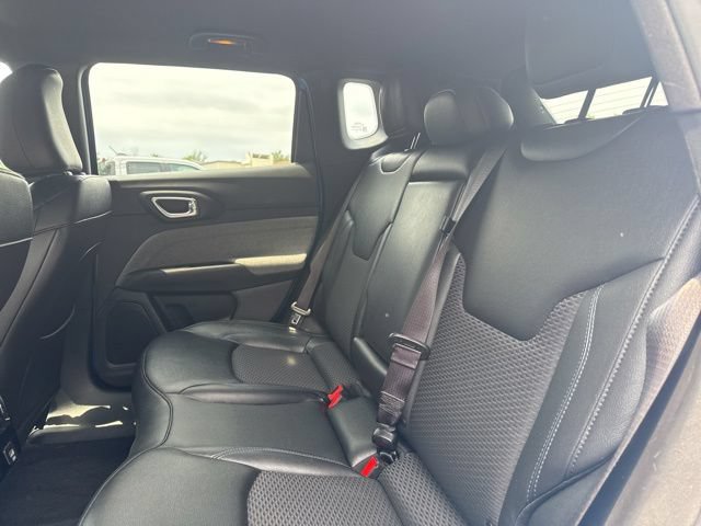 Used 2024 Jeep Compass Latitude AWD/4WD image 20