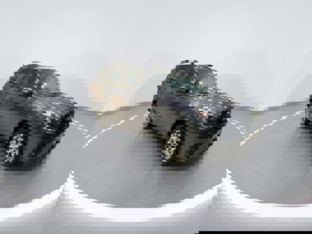 Used 2023 Subaru Forester Premium image 2