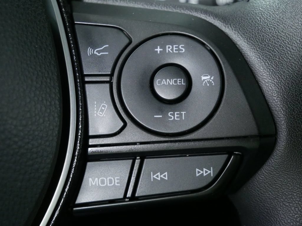 Used 2025 Toyota RAV4 XLE Premium w/ Weather Package AWD/4WD image 26