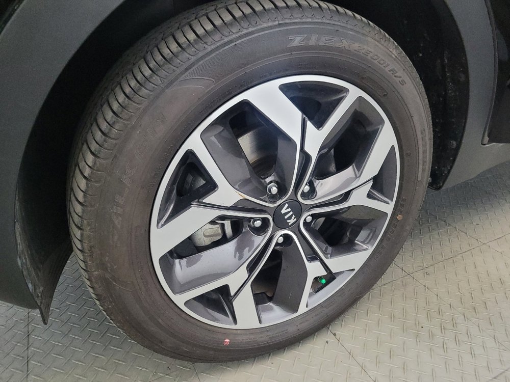 Used 2020 Kia Sportage EX image 31