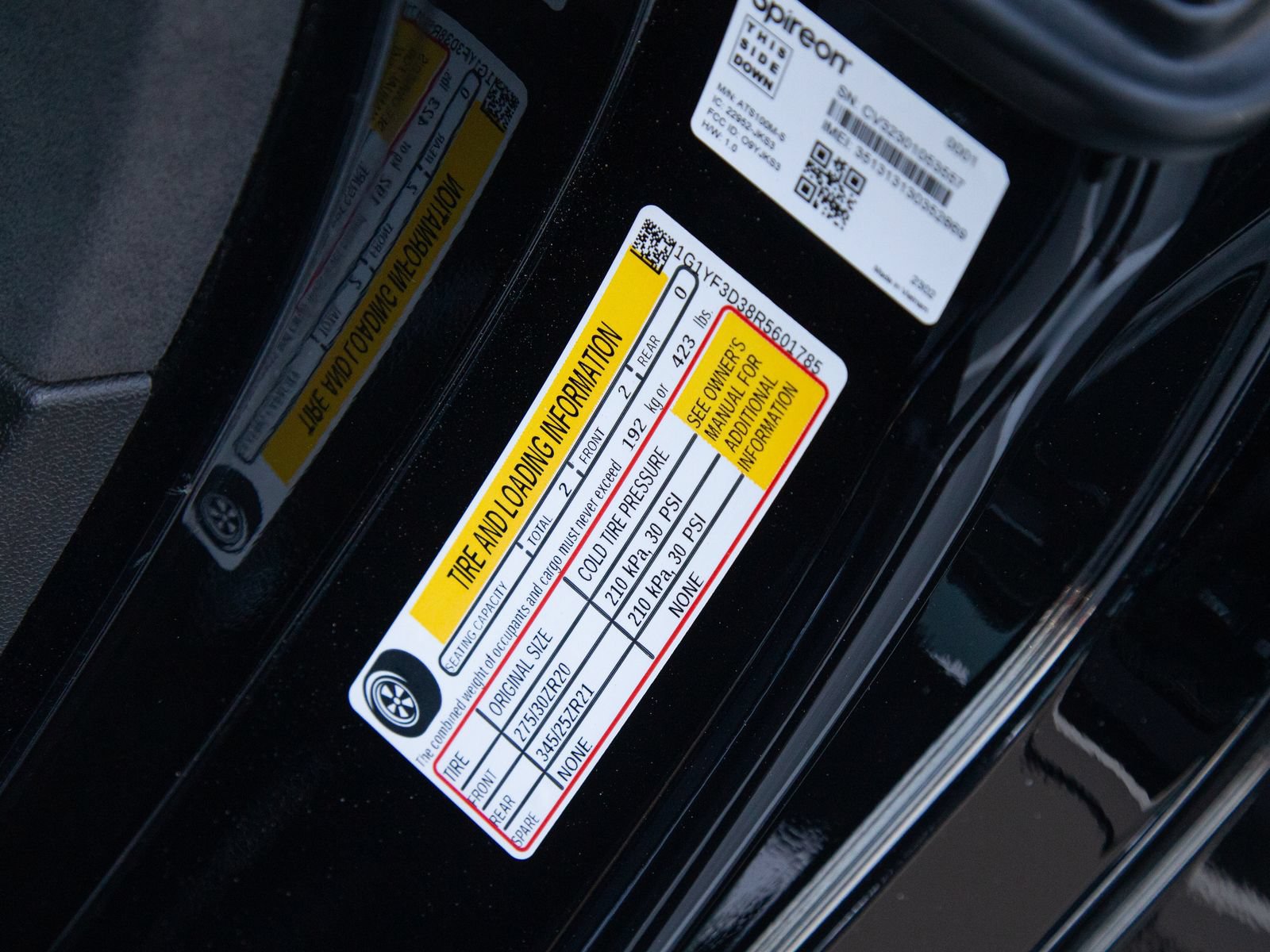 Used 2024 Chevrolet Corvette Z06 RWD image 28