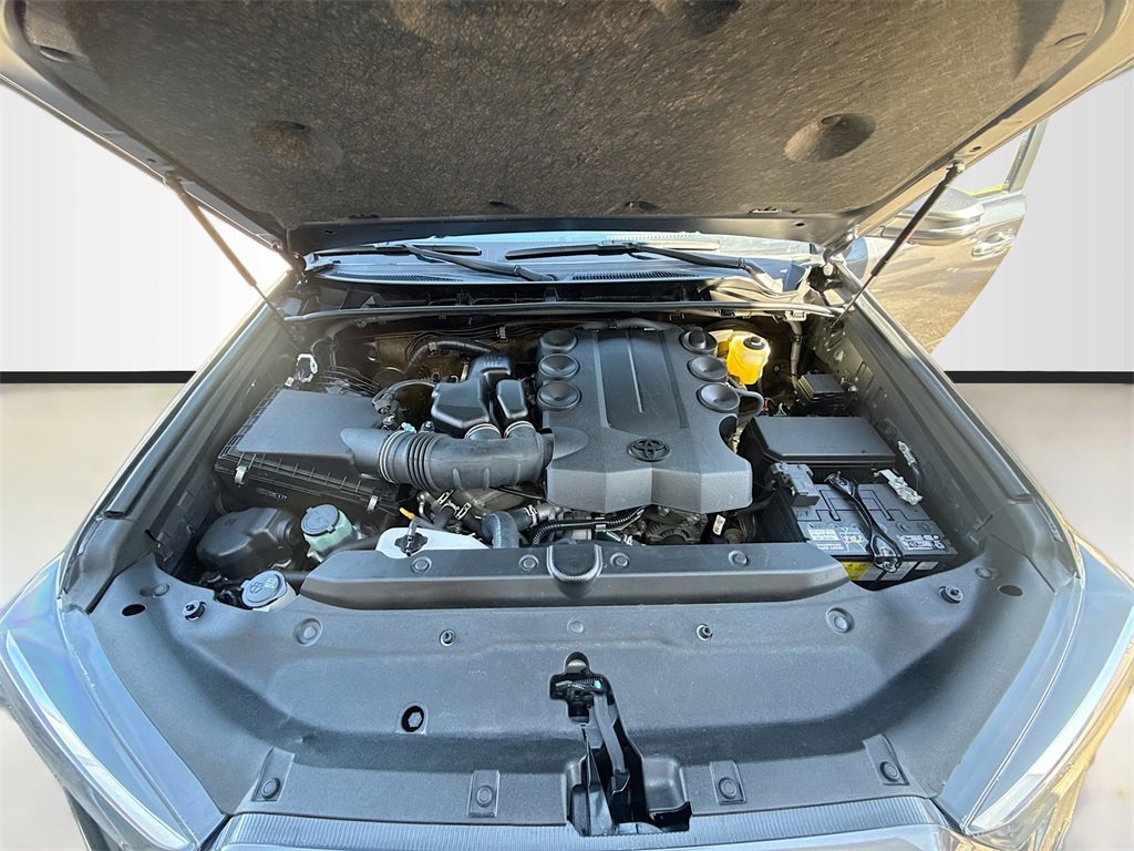 Used 2023 Toyota 4Runner Limited image 33