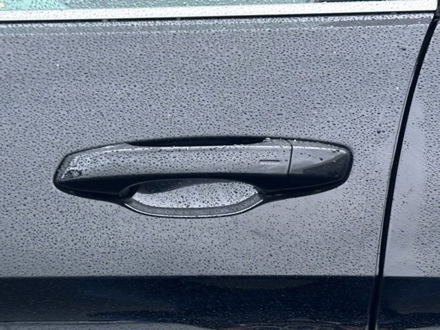 New 2026 Volkswagen Atlas Cross Sport SE image 12