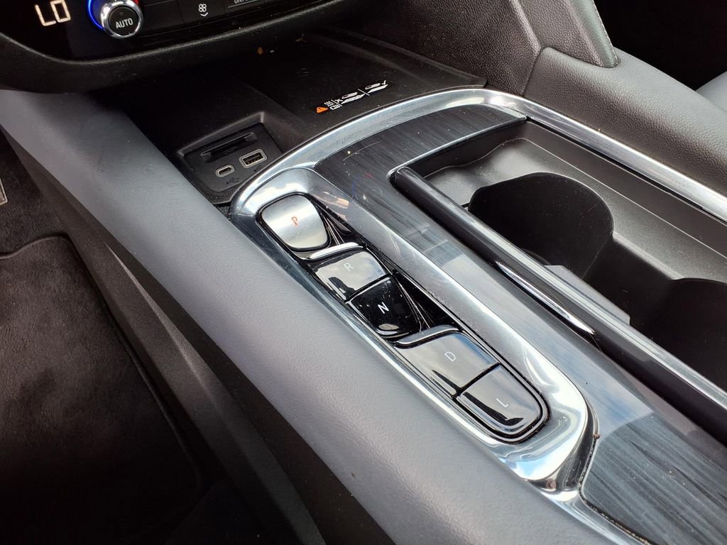 Used 2023 Buick Enclave Essence w/ Experience Buick Package image 26