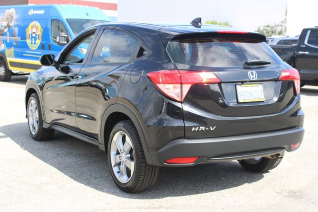 Used 2018 Honda HR-V LX image 3