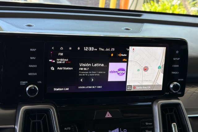 Used 2023 Kia Sorento S w/ Panoramic Sunroof Package FWD image 23