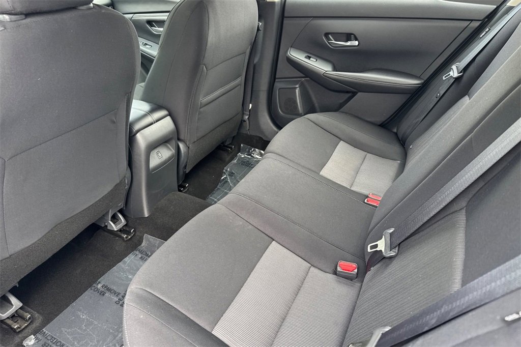 Certified 2023 Nissan Sentra SV image 13